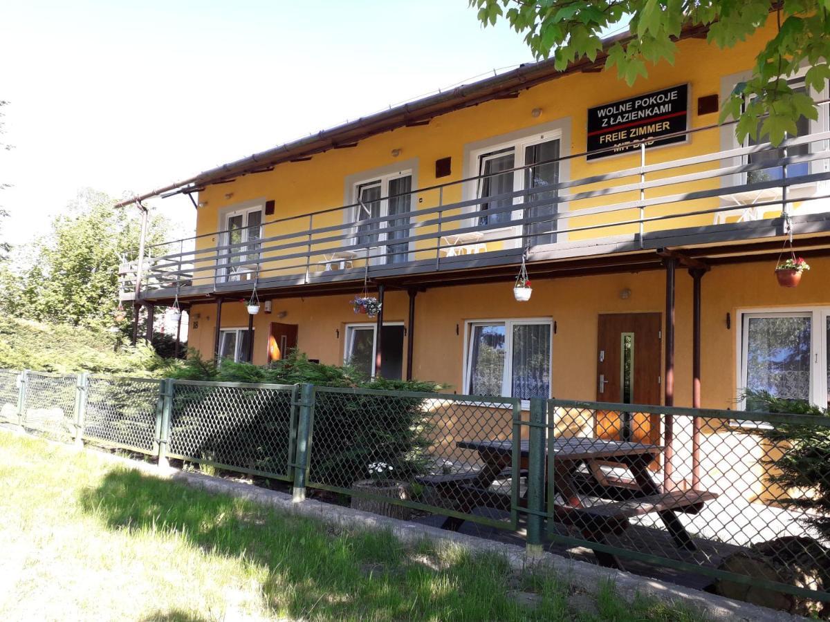Dom Joanna Bed & Breakfast Dziwnow Exterior photo